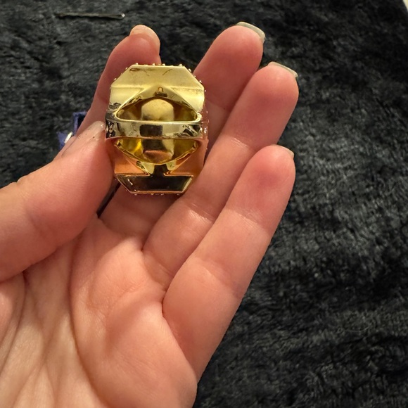 SWAROVSKI TAROT MAGIC COCKTAIL RING, BLUE, GOLD-TONE PLATED - Picture 5 of 8